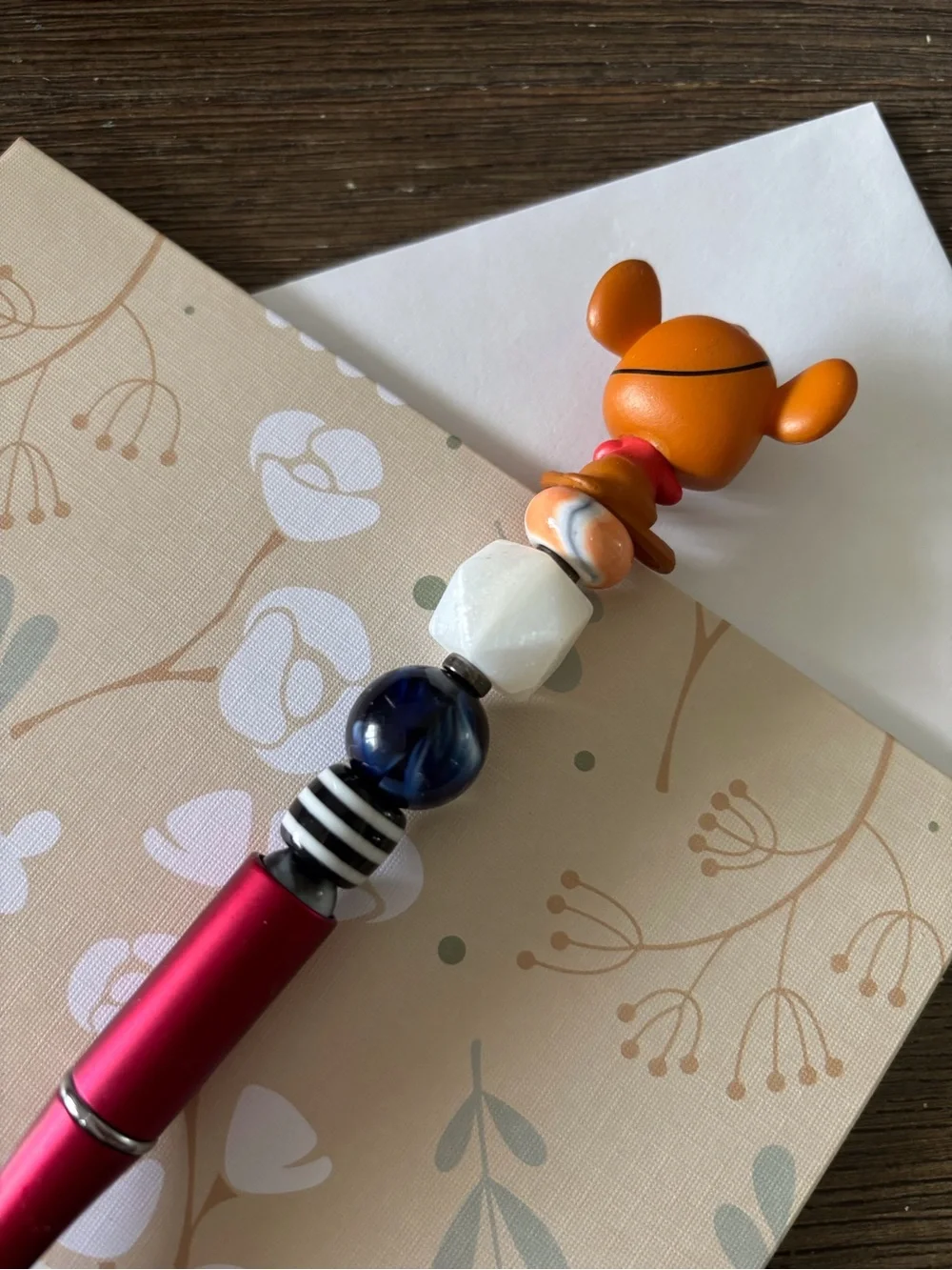 Disney Doorables: Winnie the Pooh: Roo Halloween handmade beaded pen